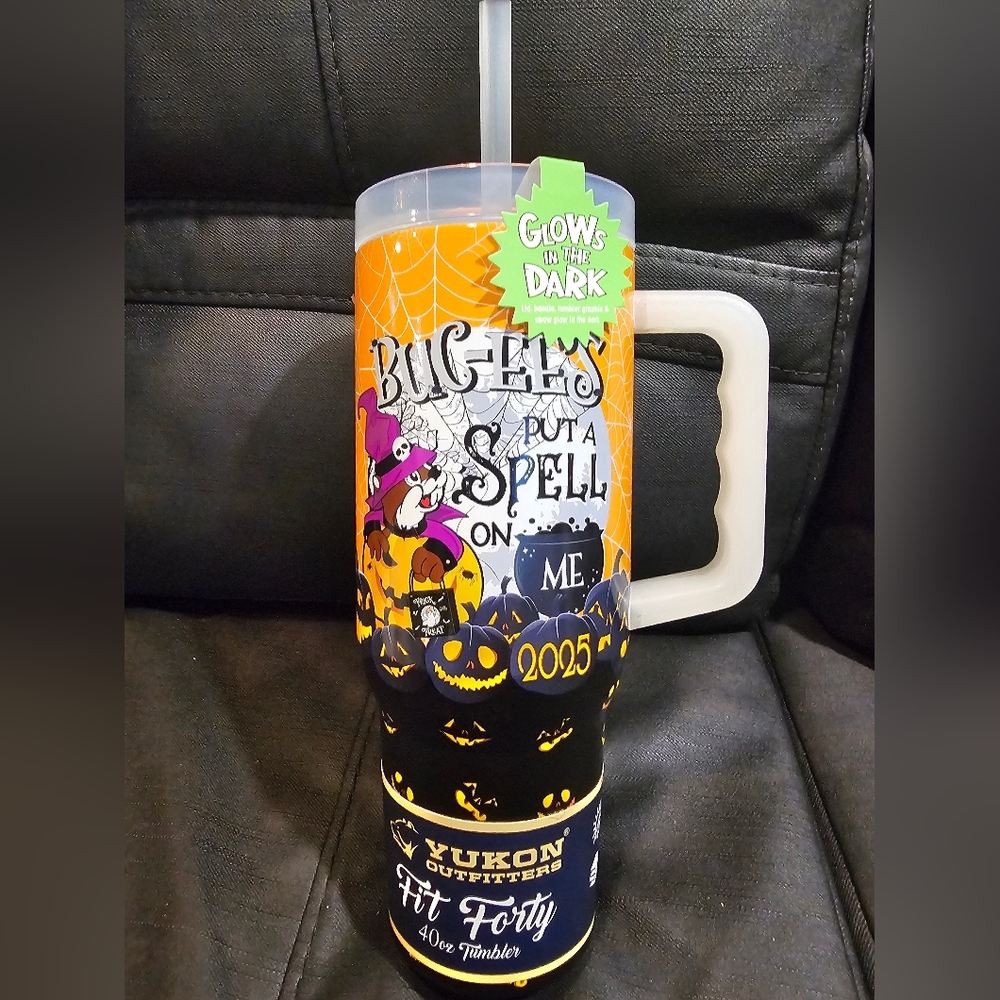 Bucees 2025 Put A Spell On Me Halloween Glow in the Dark 40oz Tumbler